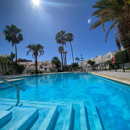 The House Tenerife Compartidas Guest house *