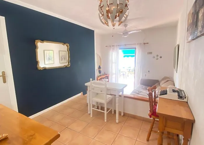 The House Tenerife Compartidas * Costa Adeje (Tenerife)