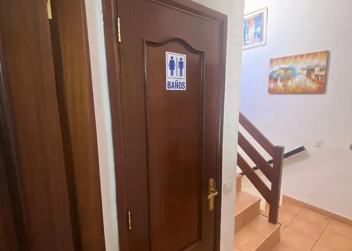 The House Tenerife Compartidas Guest house *