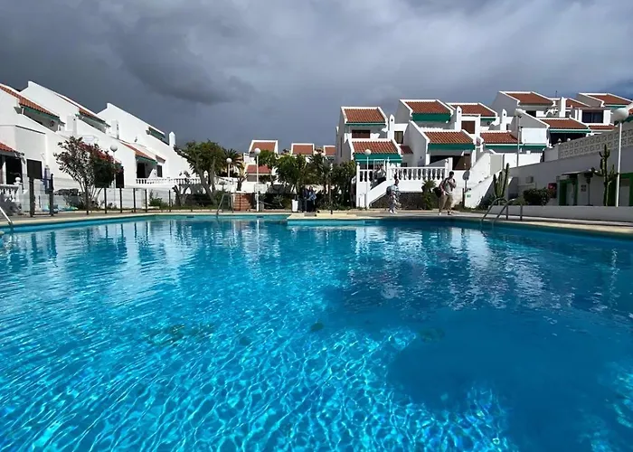 The House Tenerife Compartidas * Costa Adeje (Tenerife)